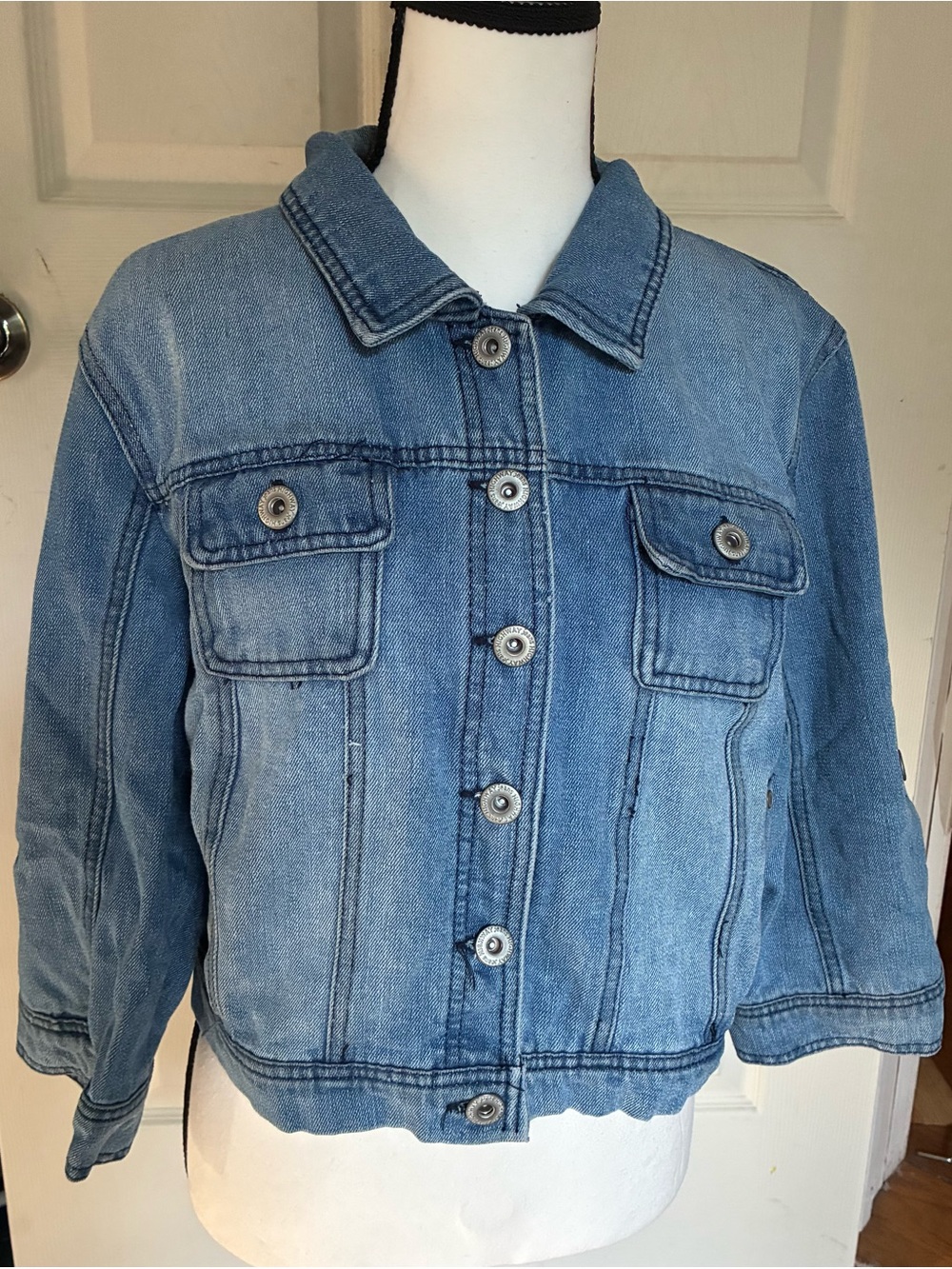 Highway Jeans/XL Girls light Blue Denim Jacket/side slash pockets